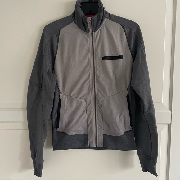 Lululemon Training Jacket Heathered Dark Slate Heathered Mojave Tan 20244 - Picture 3 of 10